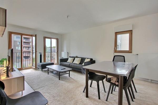 Appartement Asnieres Sur Seine 3 pièce(s) 62.6 m2