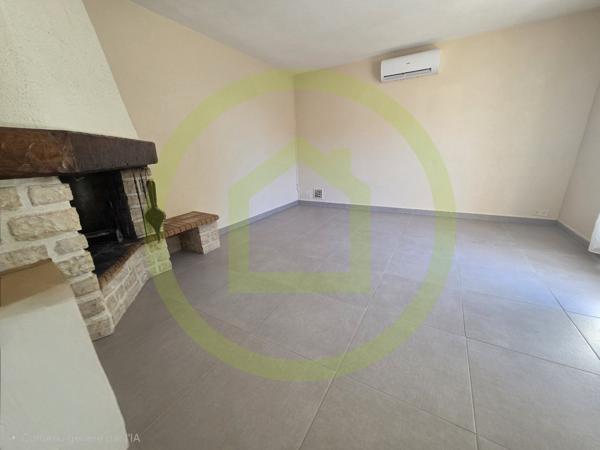 Maison à PUYMOYEN (16400)