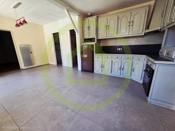 Maison à PUYMOYEN (16400)