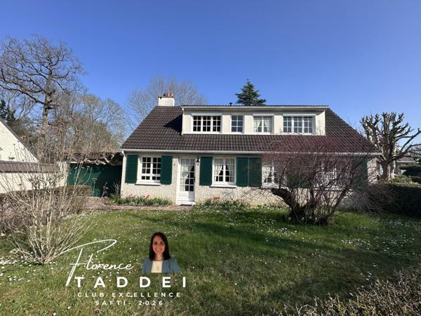 Grande maison familiale au centre de Limours