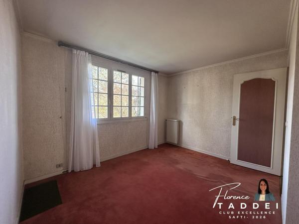 Grande maison familiale au centre de Limours