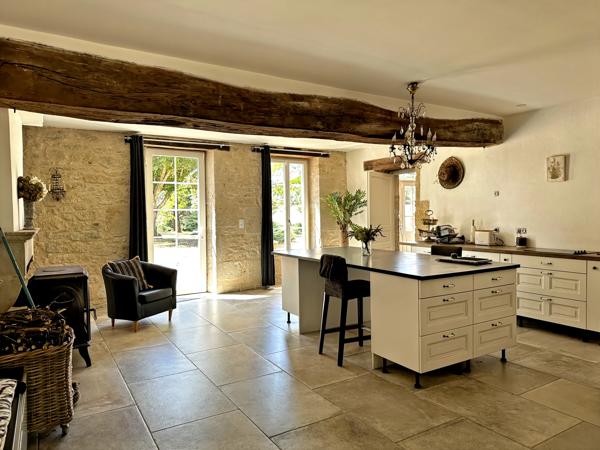 Chateau à vendre à Fougueyrolles (33220) - Dordogne