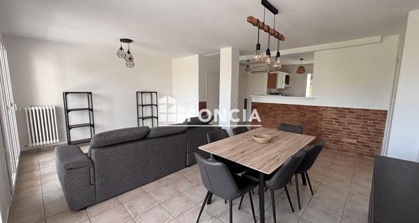 Location Appartement meublé 4 pièces 68.77 m² - Bourg-saint-andéol 07700
