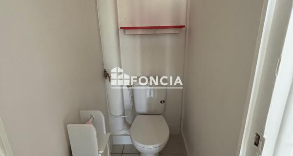 Location Appartement meublé 4 pièces 68.77 m² - Bourg-saint-andéol 07700
