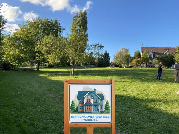 Dpt Eure (27), à vendre BRETAGNOLLES terrain constructible viabilisé