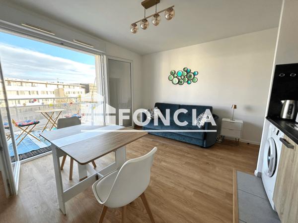 Location Studio meublé 24.46 m² - 53 - 55 BOULEVARD JOFFRE La Rochelle 17000