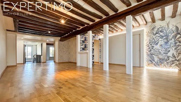 À vendre appartement 125 m² proche centre-ville, 3 ch (possibilité 4), peu de charge de copropriété
