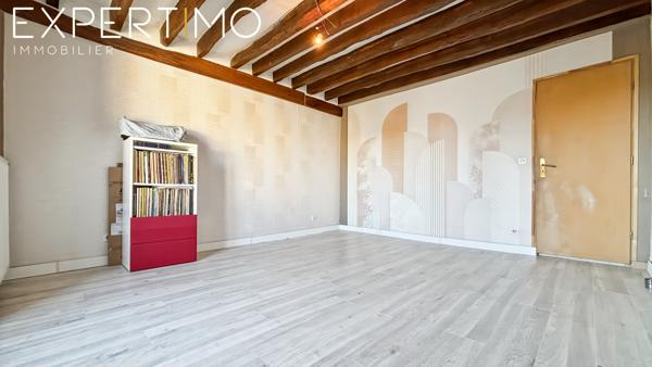 À vendre appartement 125 m² proche centre-ville, 3 ch (possibilité 4), peu de charge de copropriété