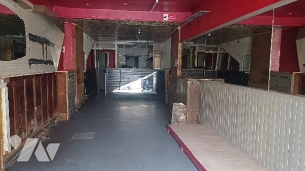 VIENNE. PLACE SAINT LOUIS