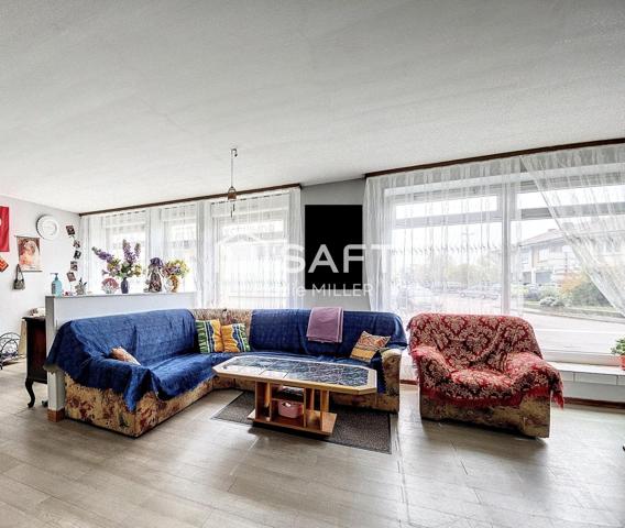 IMMEUBLE EN PLEIN CENTRE