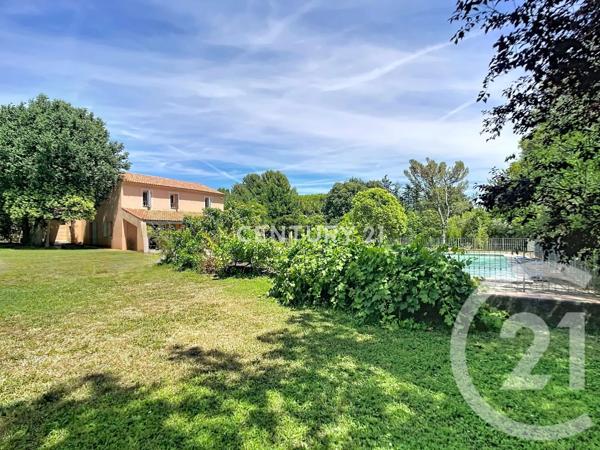 Maison à vendre  5 pièces - 174,33 m 2   AUBAGNE  - 13