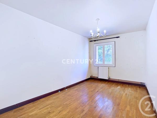 Maison à vendre  5 pièces - 174,33 m 2   AUBAGNE  - 13