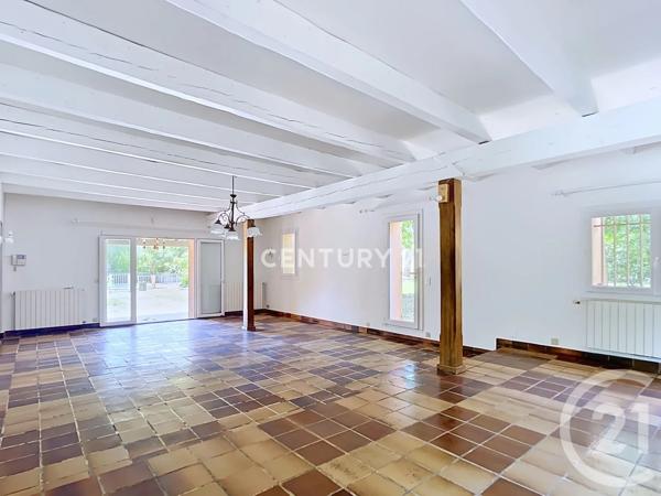Maison à vendre  5 pièces - 174,33 m 2   AUBAGNE  - 13