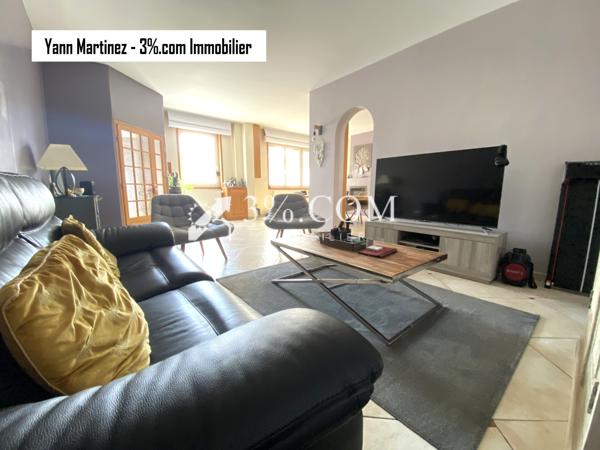 Maison
                                                                                                                                                                                                                                                                                                                        4 pièce(s)                                                                                                                                                                                                          3 chambre(s)                                                                                                                                                                                                          156  m²
