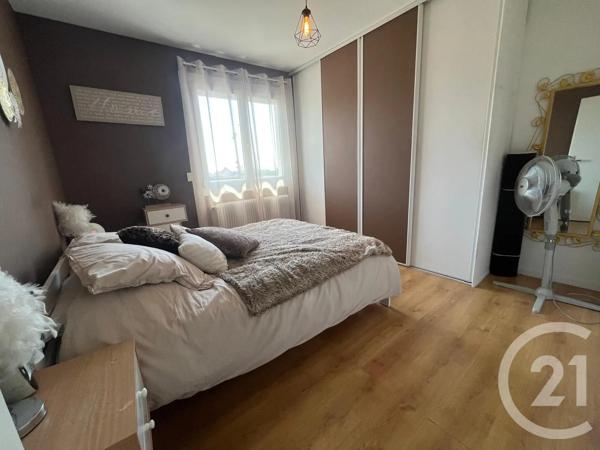 Maison à vendre  4 pièces - 104 m 2   CRUSEILLES  - 74
