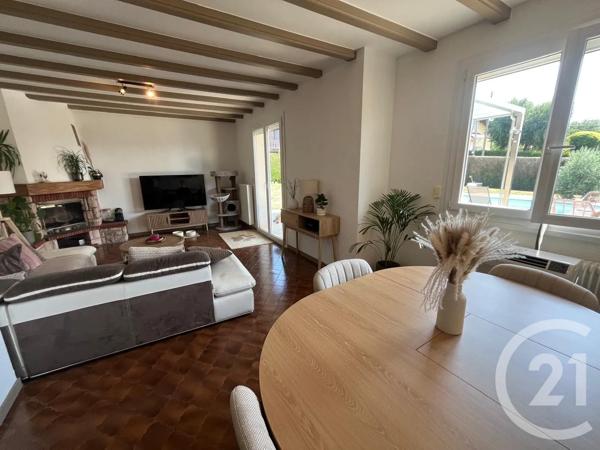 Maison à vendre  4 pièces - 104 m 2   CRUSEILLES  - 74