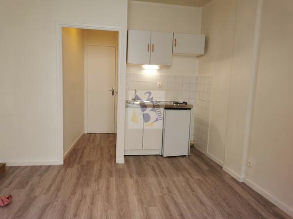 Location studio Angouleme (16000), 18.90m² avec 1 pièce(s). Agence Allard Brimeaud