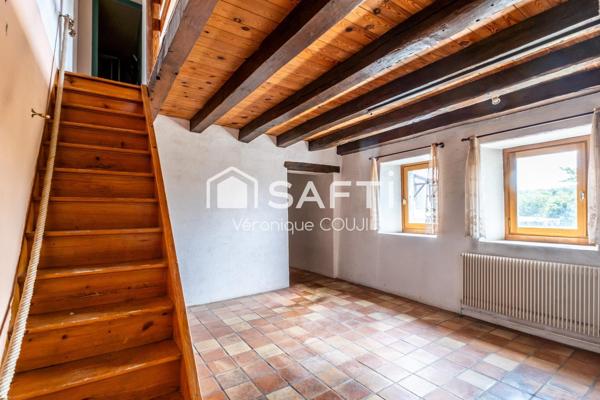 A VENDRE A PERRIGNIER - Maison de village de caractère avec fort potentiel – 110 m² – Terrain de 1 069 m²