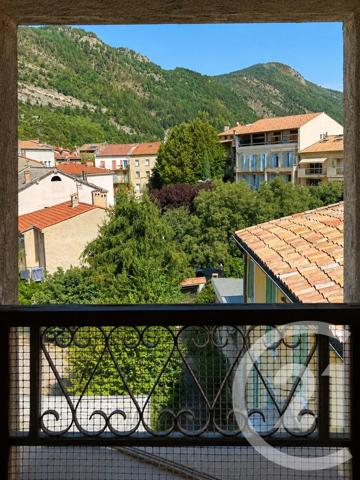 Appartement à vendre  6 pièces - 120,59 m 2   DIGNE LES BAINS  - 04