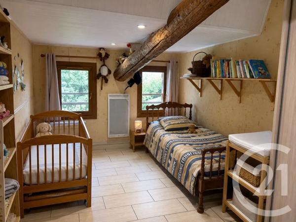 Appartement à vendre  6 pièces - 120,59 m 2   DIGNE LES BAINS  - 04