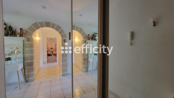 Appartement
         4 pièces
        - 86 m² Exclusivité 159 000 € *