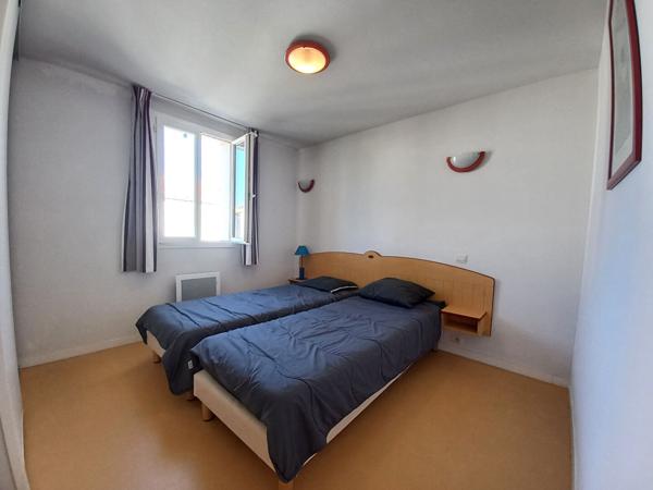 Charmante villa 4 pièces avec garage, terrasse et jardin au coeur d'une résidence avec piscine