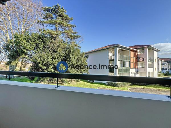 À vendre - Charmant Appartement T3 avec Terrasse, Cave et Garage à Hendaye