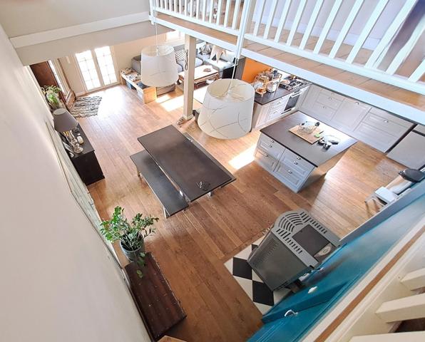 Maison à vendre 6 pièces CASTRES GIRONDE (33)