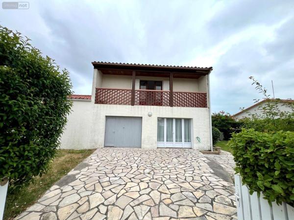 Maison à vendre à L'Aiguillon la Presqu'île en Vendée (85460), ref : NL-85-32