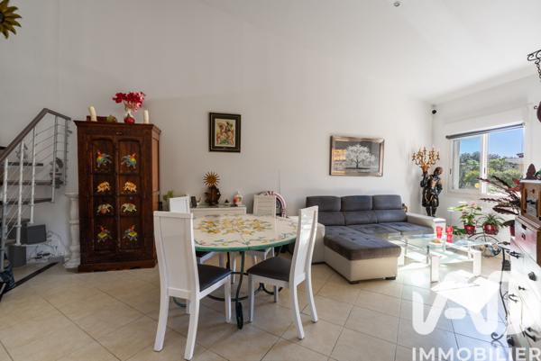 Appartement à vendre 4 pièces 75,84 m² Saint-Raphaël
