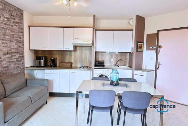 🏖 EXCLUSIVITÉ – Appartement en rez-de-jardin sur le port de Frontignan, à 100 m de la plage ! 🌴