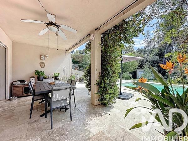 Maison à vendre 6 pièces 151 m² Montauroux