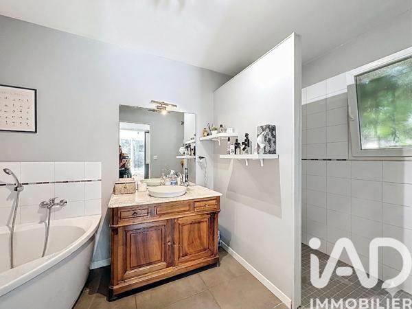 Maison à vendre 6 pièces 151 m² Montauroux