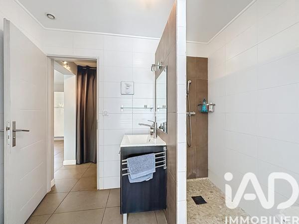 Maison à vendre 6 pièces 151 m² Montauroux