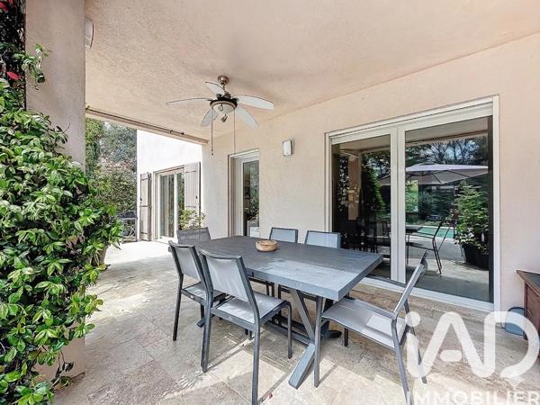 Maison à vendre 6 pièces 151 m² Montauroux