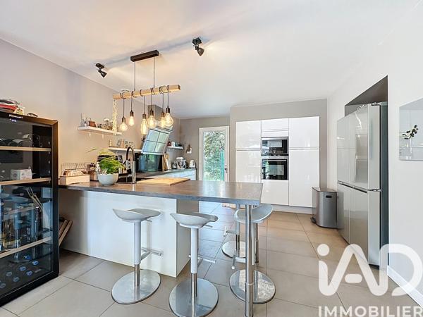 Maison à vendre 6 pièces 151 m² Montauroux