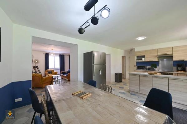 Location Maison 9 pièces 134 m2 à Niort
