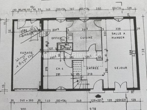 EN PLEIN CENTRE DE JANZE EN IMPASSE