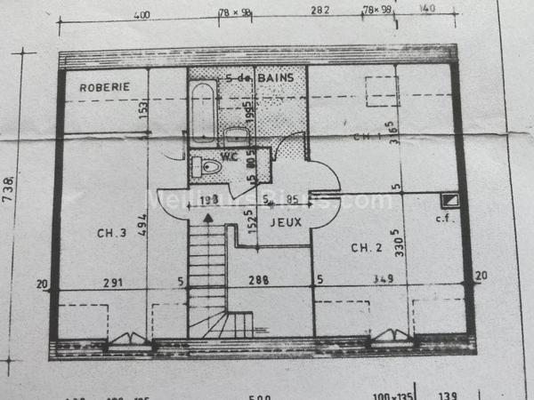 EN PLEIN CENTRE DE JANZE EN IMPASSE