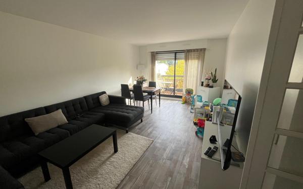 Appartement à vendre    3 pièces • 61,84 m2 Châtillon