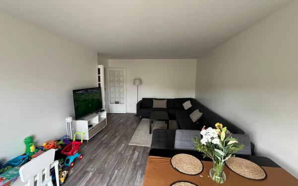 Appartement à vendre    3 pièces • 61,84 m2 Châtillon