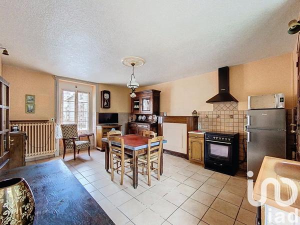 Maison de ville 4 pièces de 128 m² à Rohan (56580)