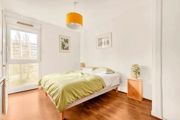 Grand T3 lumineux, Parking, local à vélos & cave Toulouse centre