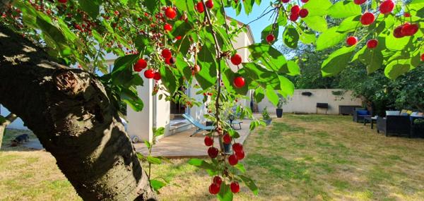 Maison à vendre 6 pièces avec jardin à ANDILLY (95)