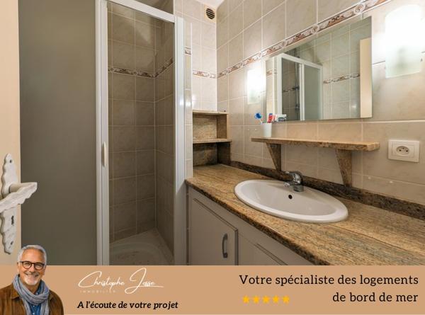 Maison de ville rénovée, proche gare et commodités