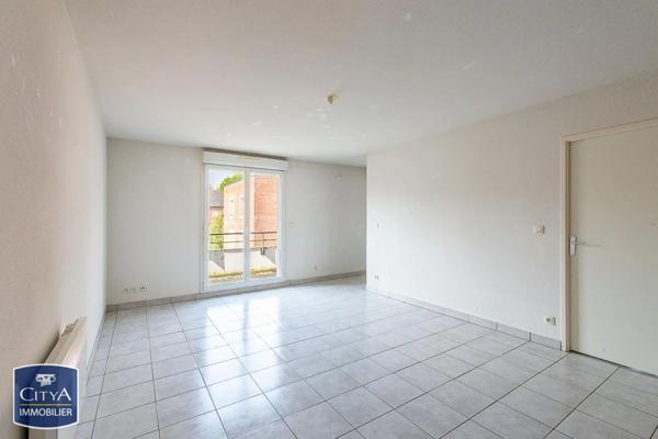 Appartement à vendre 2 pièces 47.09m² Le Cateau-Cambrésis (59360)