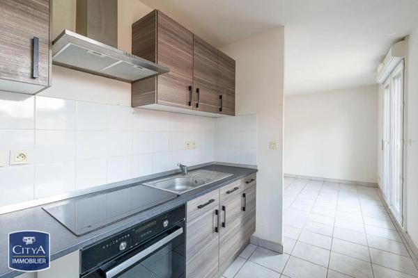 Appartement à vendre 2 pièces 47.09m² Le Cateau-Cambrésis (59360)