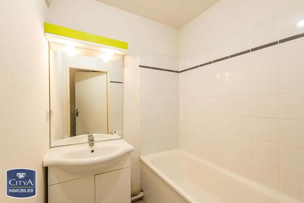 Appartement à vendre 2 pièces 47.09m² Le Cateau-Cambrésis (59360)
