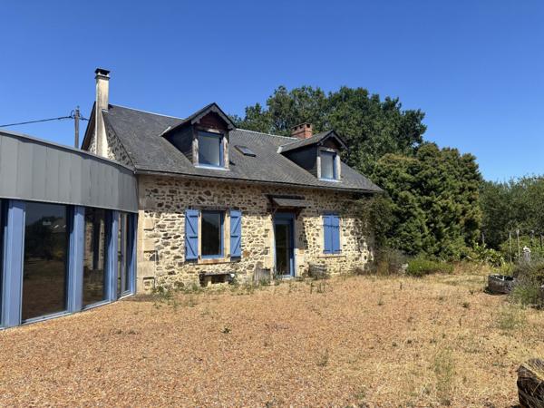 Maison avec 2 chambres, jardin 4296 m2, 212 m2 habitables.