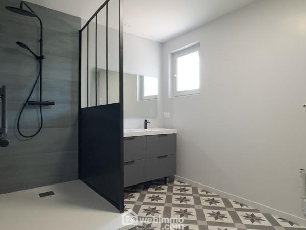 Maison 105 m² à Saint Mathurin Sur Loire 49250